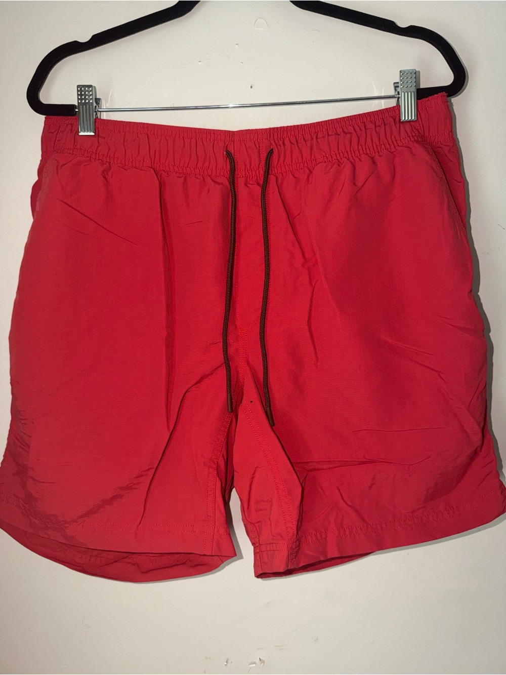 Duluth Trading Co Men’s Red Athletic Drawstring Shorts